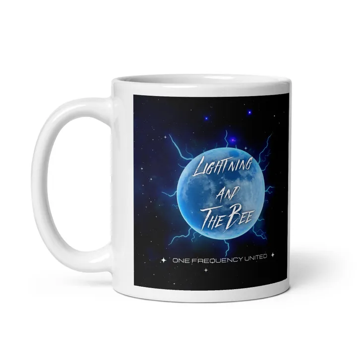 Lightning and the Bee Mug, view 2